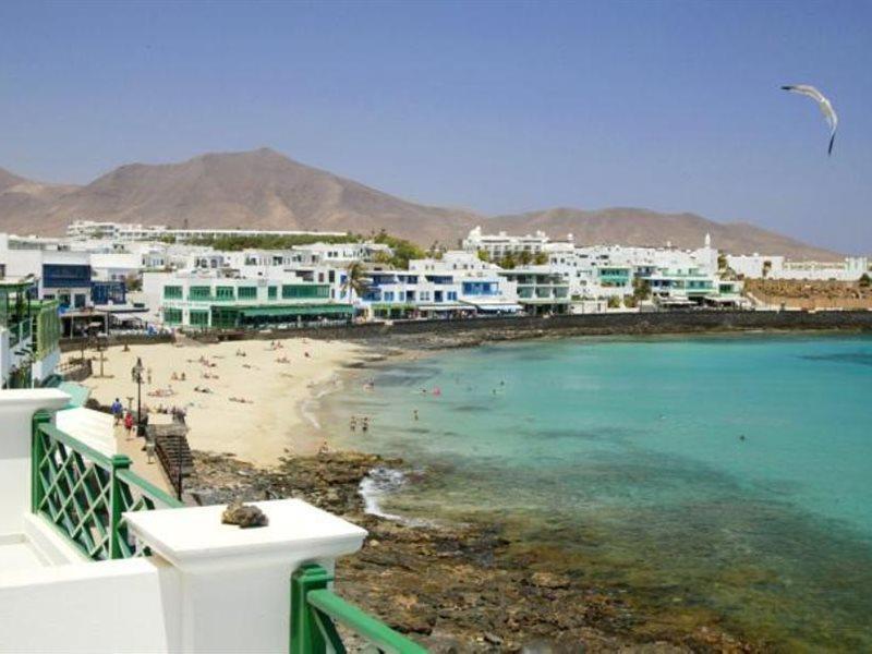 La Avenida Apartamentos Playa Blanca  Exteriör bild